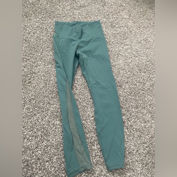 Lululemon leggings, worn once - Picture 3 of 3